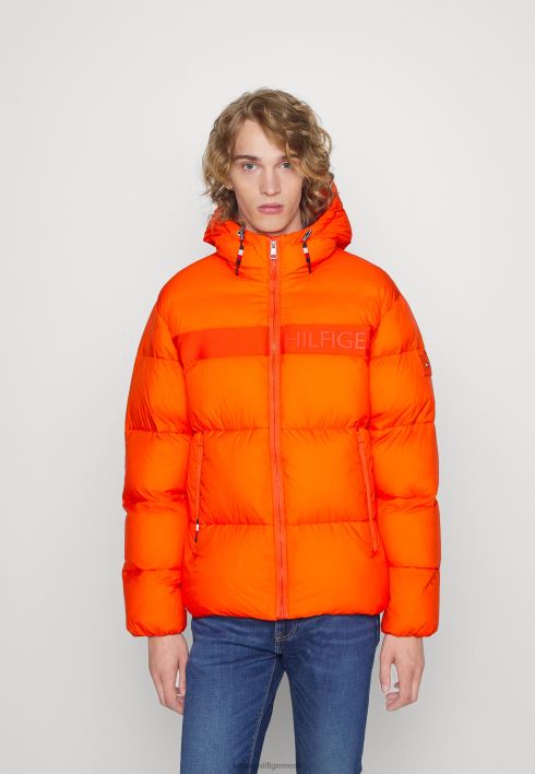 kõrge puhvriga talvejope RJV624268 happeline apelsin Tommy Hilfiger
