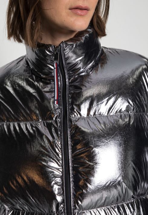 läikega fooliumiga logoga sulejope RJV625477 hõbedane Tommy Hilfiger