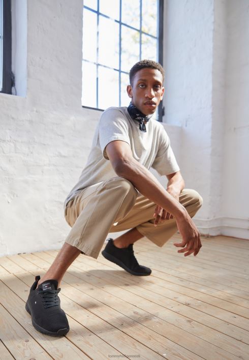 ettevõtete jooksjatreenerid RJV627277 must Tommy Hilfiger