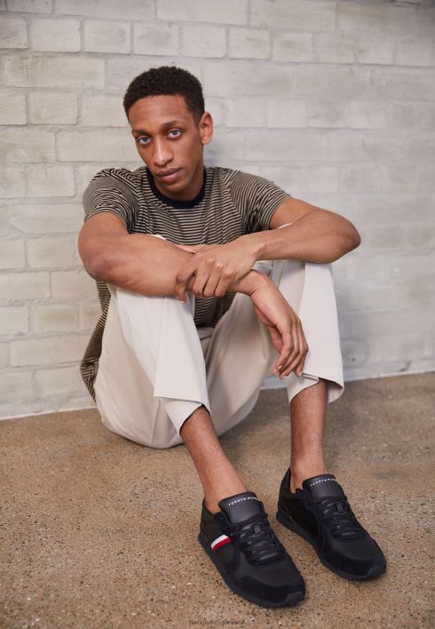 ikoonilised jooksjatreenerid RJV624643 must Tommy Hilfiger