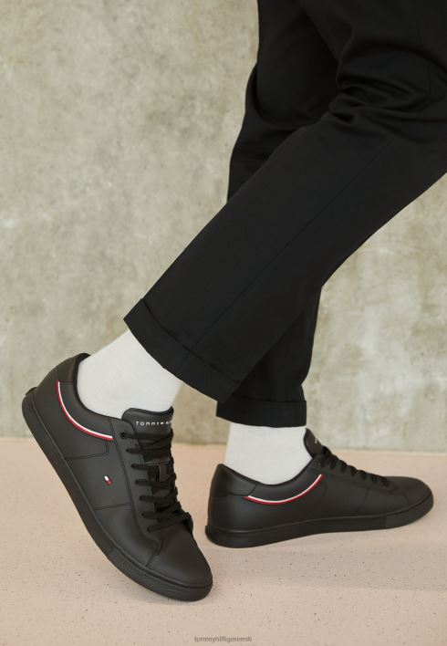 olulised detailide koolitajad RJV627467 must Tommy Hilfiger