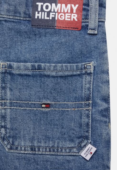 girlfriend kanepi lühikesed teksapüksid RJV628504 hempmidrigid Tommy Hilfiger