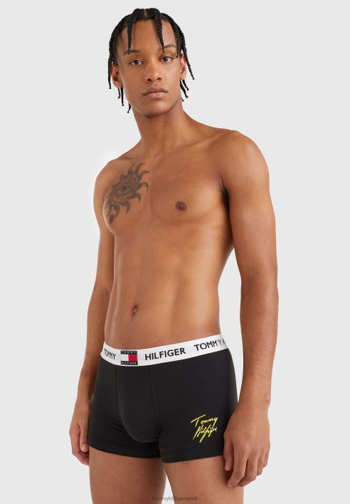 pagasiruumi mustriga püksid RJV628910 must Tommy Hilfiger