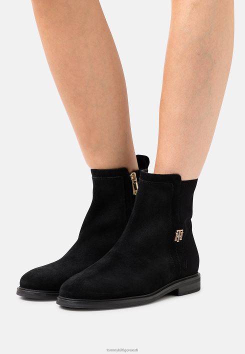 Essentials klassikalised poolsaapad RJV624662 must Tommy Hilfiger
