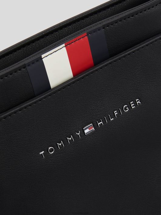 kesklinna väike crossover kott RJV62482 must Tommy Hilfiger
