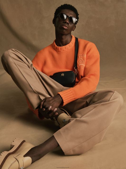 ettevalmistatud lõdvestunud laia lõikega püksid RJV621064 õrn kuld Tommy Hilfiger