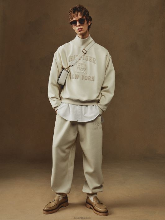 prep crest tikandid lõdvestunud figuuriga sörkijad RJV621065 elevandiluust Tommy Hilfiger