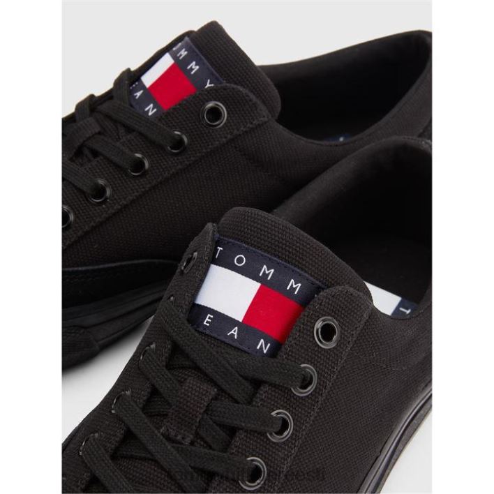 madala otsaga uisutajate treenerid RJV6219936 mustad/mustad voodid Tommy Hilfiger