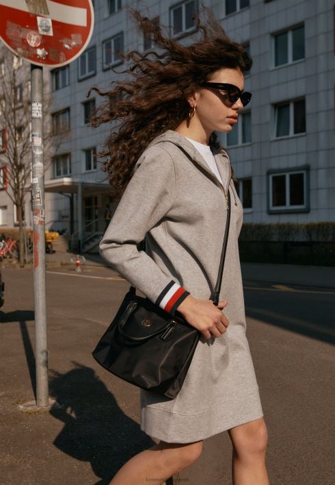 mooniline väike kandekott RJV624892 must Tommy Hilfiger