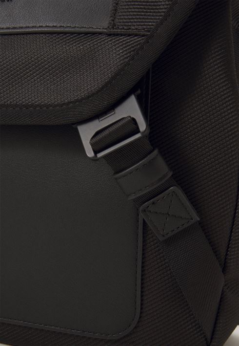 1985. aasta messenger unisex kogu kehakott RJV625563 must Tommy Hilfiger