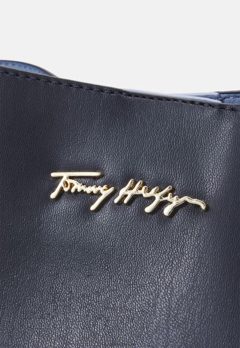 ikooniline ämber üle kehakoti RJV624682 kõrbe taevas Tommy Hilfiger