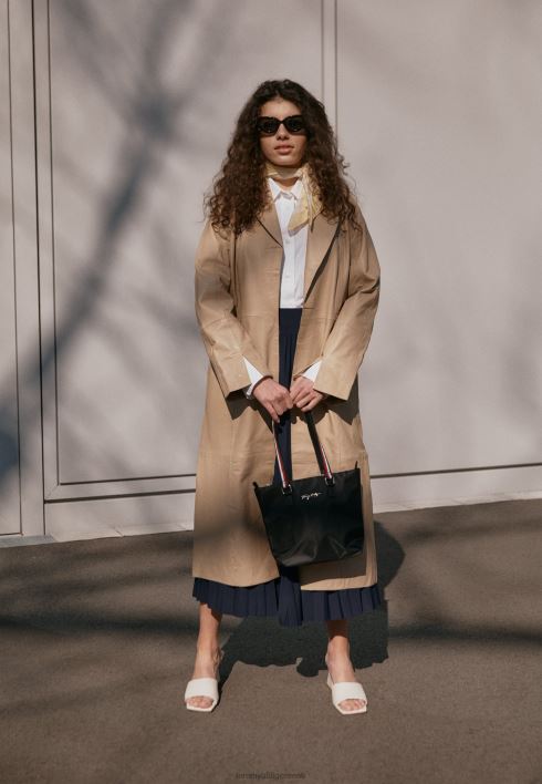 olen uus väike kandekott RJV626019 must Tommy Hilfiger