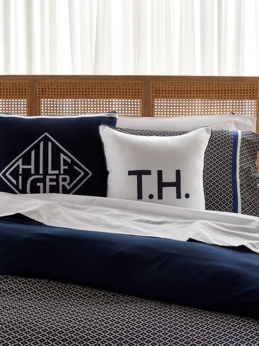 teemantmonogrammi padi RJV6259 merevägi Tommy Hilfiger